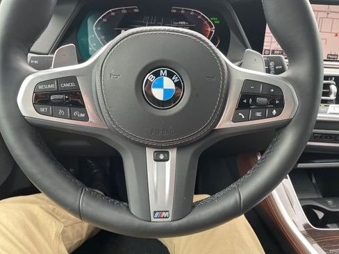 Used 2023 BMW X5 xDrive40i w/ M Sport Package image 18