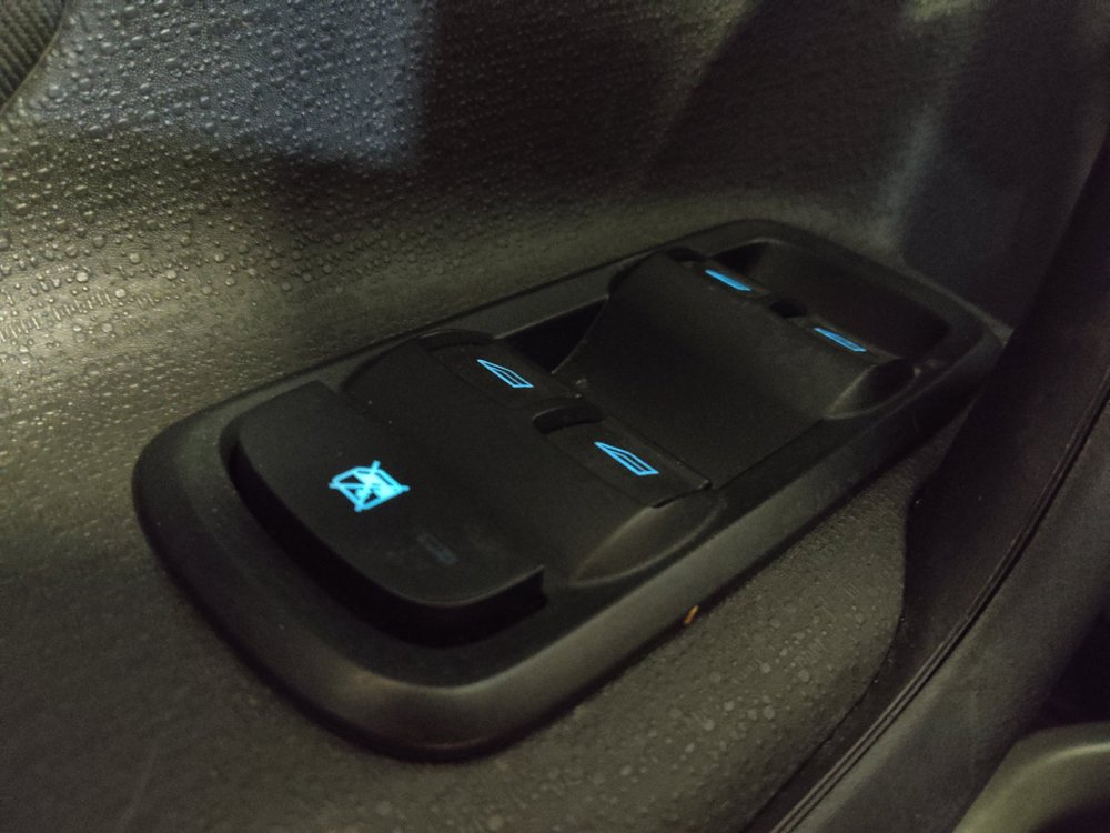 Used 2018 Ford Fiesta SE FWD image 27