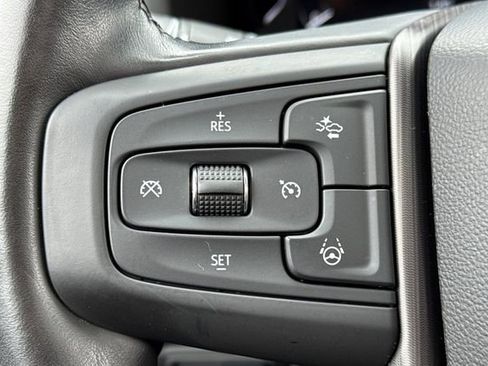 Used 2024 GMC Yukon Denali Ultimate AWD/4WD image 38