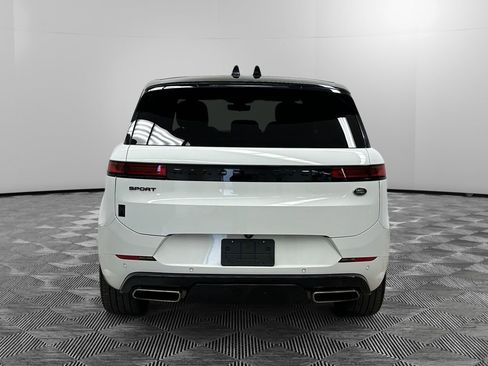 Used 2023 Land Rover Range Rover Sport SE Dynamic AWD/4WD image 4