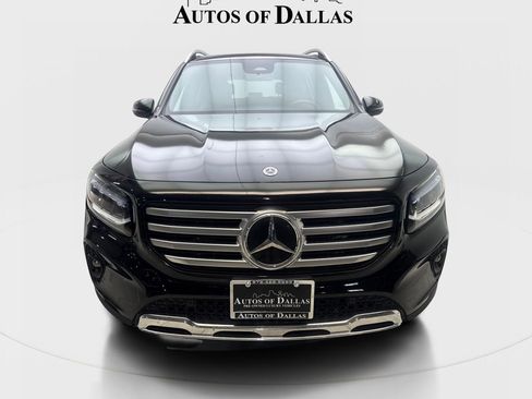 Used 2025 Mercedes-Benz GLB 250 4MATIC image 3