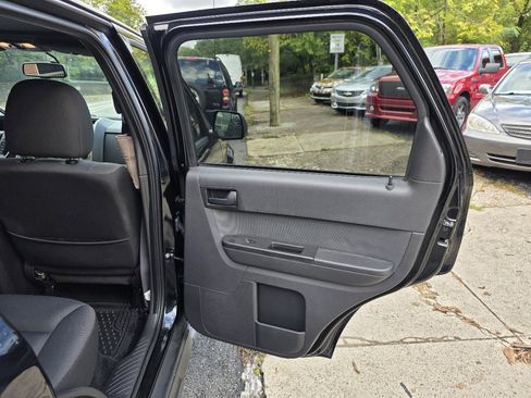 Used 2012 Ford Escape XLT image 11