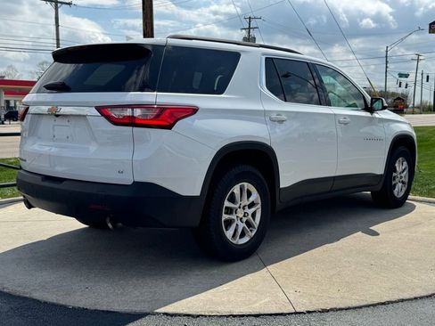 Used 2020 Chevrolet Traverse LT image 7