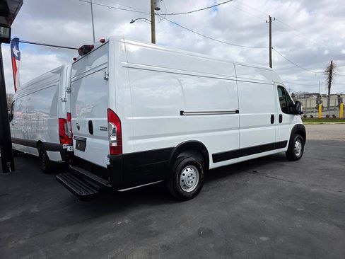 Used 2023 RAM ProMaster 3500 w/ Driver Convenience Group FWD image 6