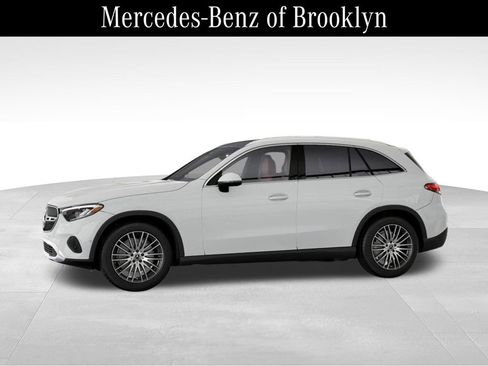 Used 2026 Mercedes-Benz GLC 300 4MATIC image 36