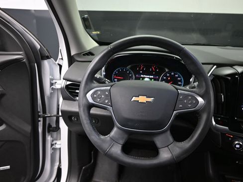 Used 2021 Chevrolet Traverse Premier w/ Redline Edition FWD image 15