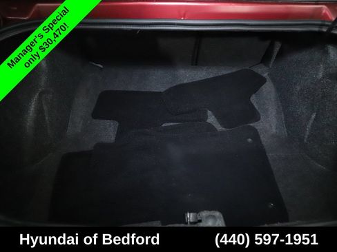 Used 2022 Dodge Challenger R/T w/ Blacktop Package RWD image 29