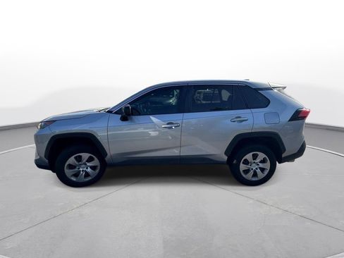 Used 2022 Toyota RAV4 LE FWD image 9