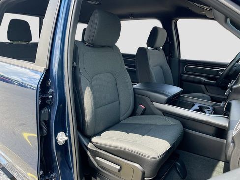 Used 2020 RAM 1500 Big Horn AWD/4WD image 24
