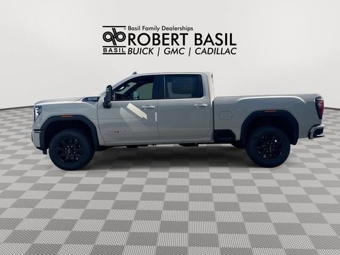 New 2026 GMC Sierra 2500 AT4 w/ AT4 Premium Plus Package AWD/4WD image 5
