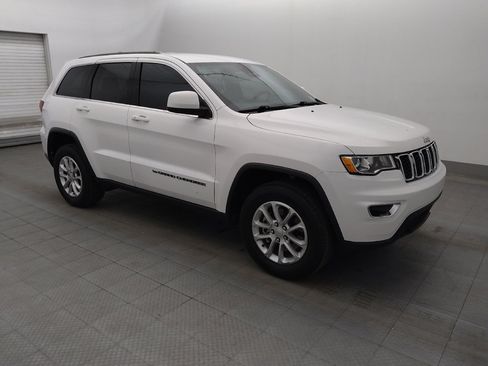 Used 2022 Jeep Grand Cherokee Laredo E RWD image 11