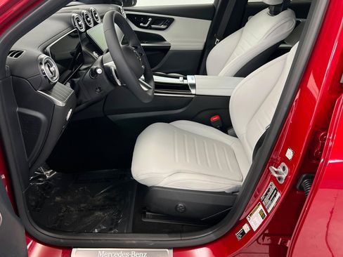 New 2026 Mercedes-Benz GLC 300 4MATIC image 17