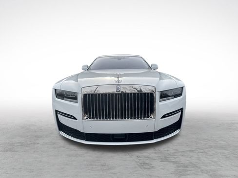 Certified 2022 Rolls-Royce Ghost w/ Ghost Package image 7
