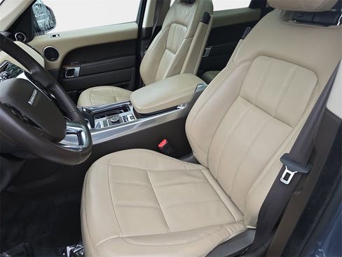 Used 2020 Land Rover Range Rover Sport HSE image 19