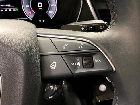 Certified 2023 Audi Q5 2.0T Premium Plus w/ Premium Plus Package AWD/4WD image 17
