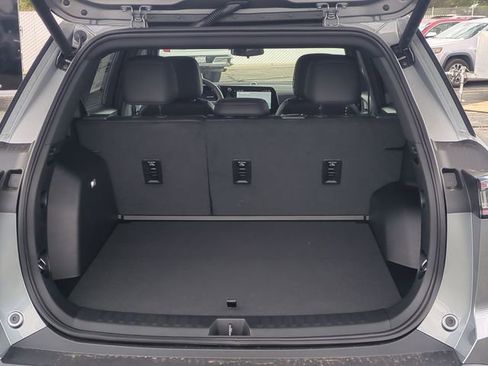 New 2026 Chevrolet Equinox RS FWD image 28