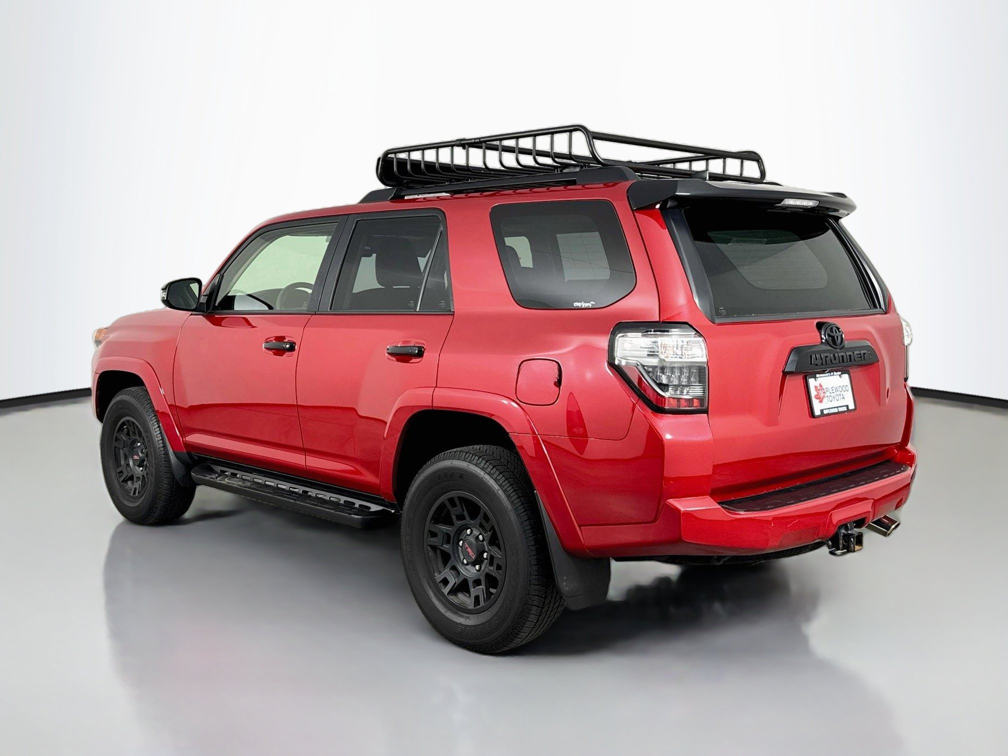 Certified 2021 Toyota 4Runner Venture w/ Moonroof Package AWD/4WD image 5