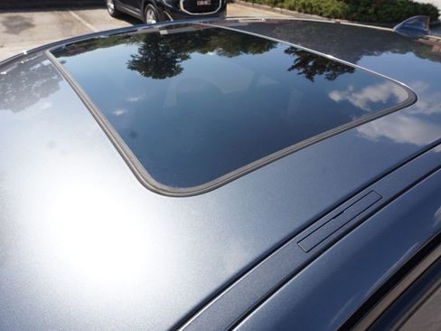 Used 2018 BMW 330i Sedan image 12