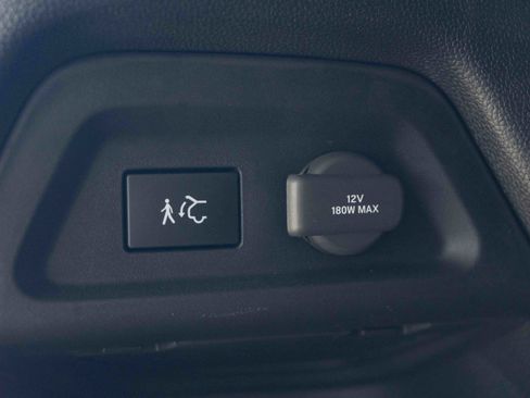 Used 2026 Honda Pilot Black Edition image 46