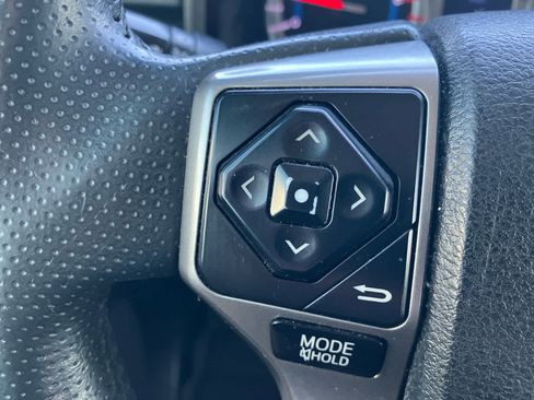 Used 2017 Toyota 4Runner Limited image 18