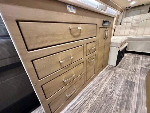 Used 2020 Mercedes-Benz Sprinter 3500 w/ Windows All Around Package image 63