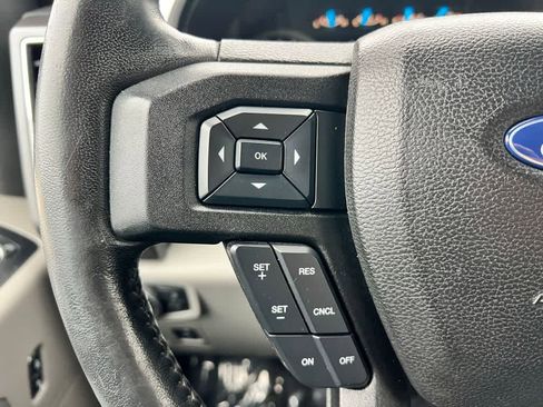 Used 2017 Ford F150 XLT w/ Equipment Group 302A Luxury image 27