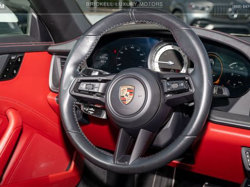 Used 2020 Porsche 911 Carrera RWD image 20