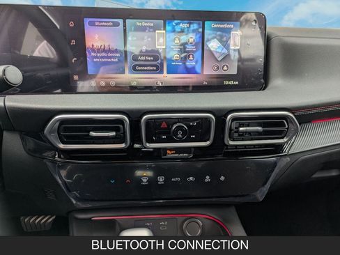 New 2026 Nissan Sentra SR w/ Floor Mat Package image 17