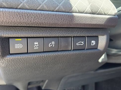 Used 2026 Toyota Camry XLE FWD image 30