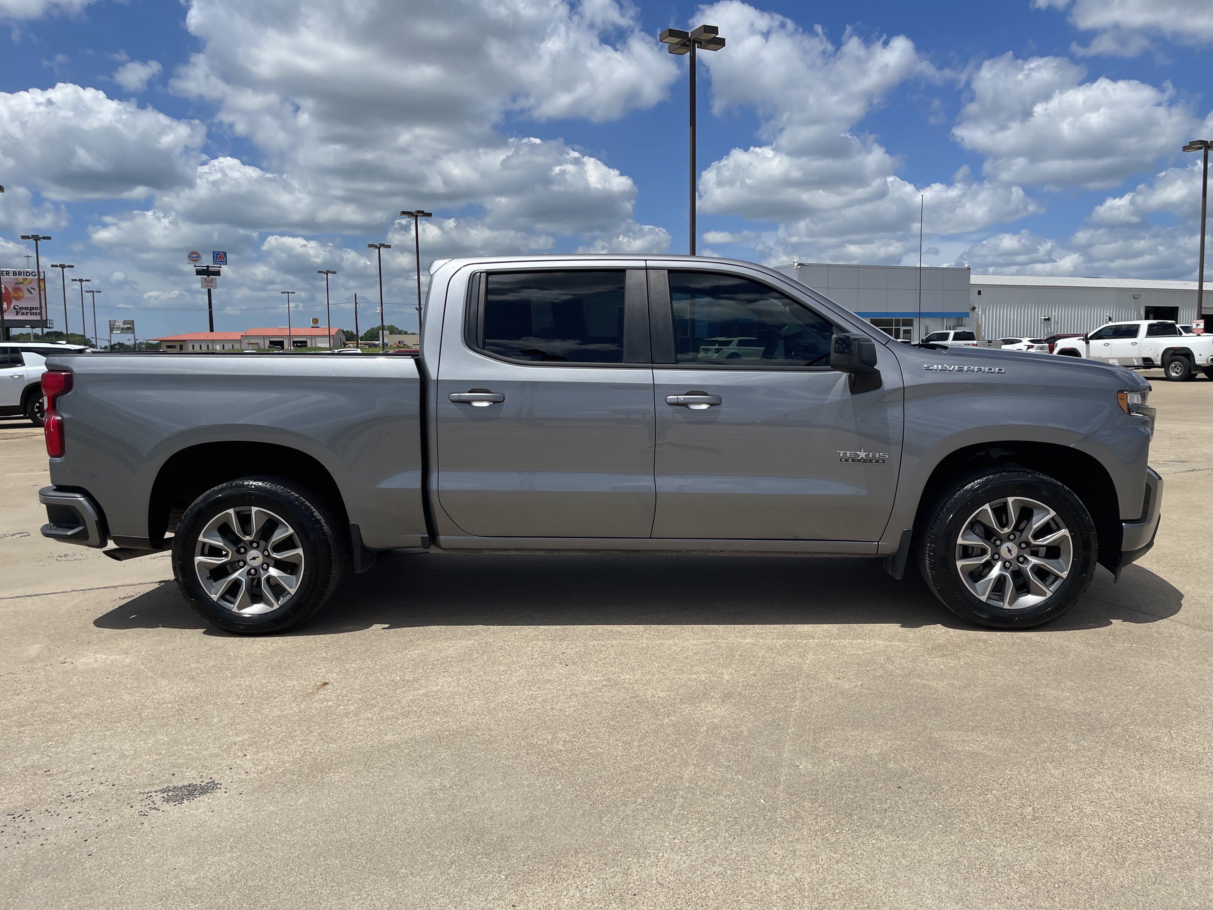 Used 2021 Chevrolet Silverado 1500 RST w/ Texas Edition Plus RWD image 3