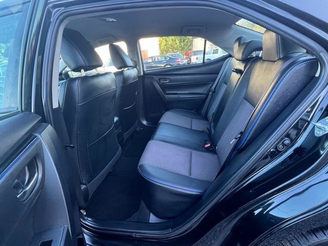 Used 2017 Toyota Corolla SE w/ Carpet Mat Package (TMS) FWD image 17