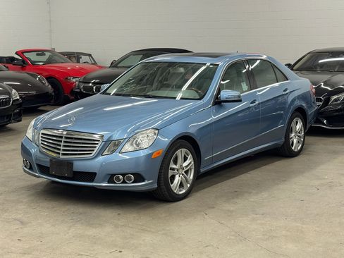 Used 2011 Mercedes-Benz E 350 Sedan image 2