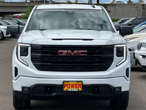 Used 2023 GMC Sierra 1500 Elevation AWD/4WD image 9
