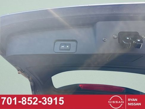Used 2021 Nissan Rogue Platinum AWD/4WD image 6