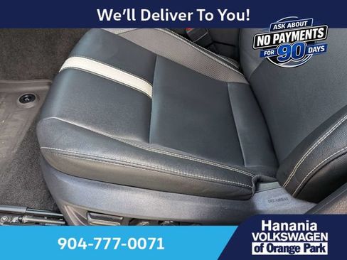 Used 2025 Toyota Camry SE w/ Multimedia Upgrade Package FWD image 22