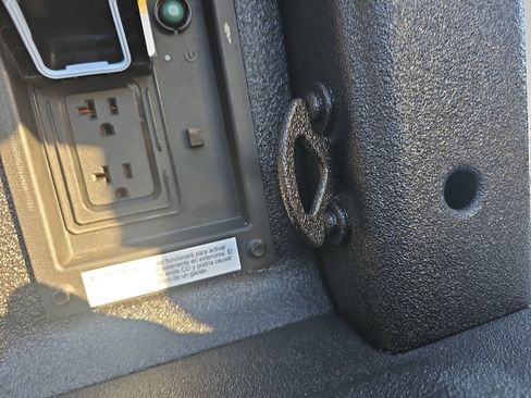 New 2025 Ford F350 Lariat w/ Lariat Ultimate Package image 36