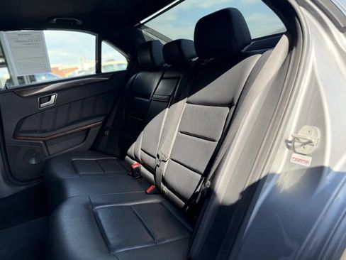 Used 2012 Mercedes-Benz E 350 4MATIC Sedan image 15
