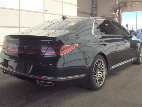 Used 2022 Genesis G90 5.0 Ultimate image 4