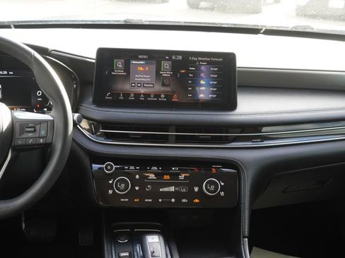 Used 2022 INFINITI QX60 Luxe w/ Cargo Package FWD image 17