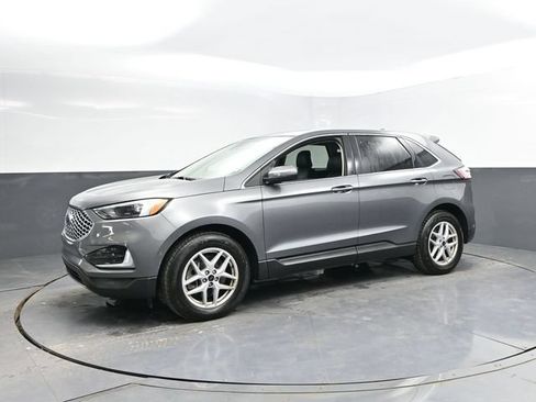 Used 2024 Ford Edge SEL AWD/4WD image 9