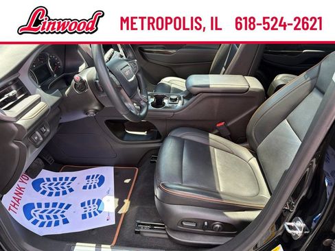 Used 2023 GMC Acadia AT4 w/ Preferred Package AWD/4WD image 13
