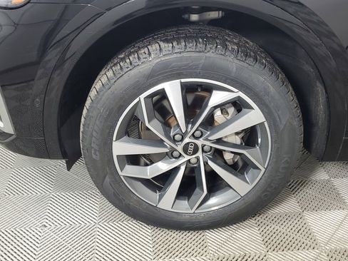 Certified 2022 Audi Q5 2.0T Prestige w/ Prestige Package image 17