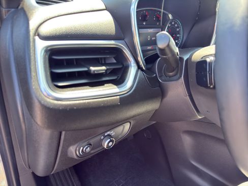 Certified 2024 Chevrolet Equinox LT AWD/4WD image 14