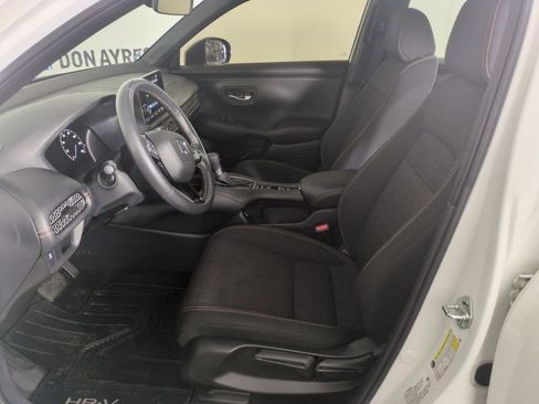 Certified 2024 Honda HR-V Sport image 13