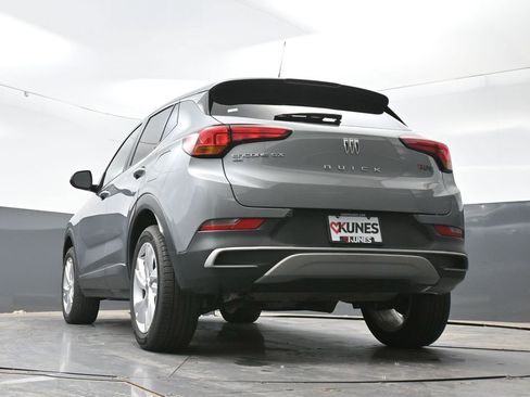 Used 2025 Buick Encore GX Preferred AWD/4WD image 57