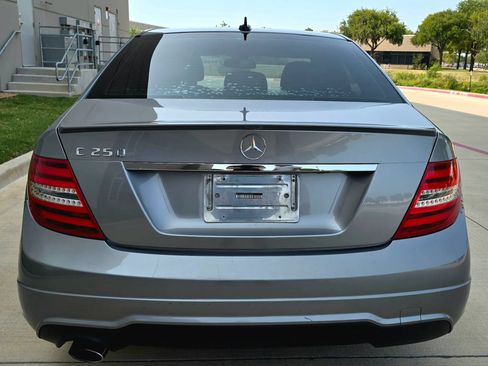 Used 2013 Mercedes-Benz C 250 Sedan image 10