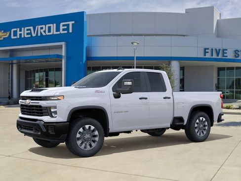 New 2026 Chevrolet Silverado 2500 Custom w/ Custom Value Package AWD/4WD image 2