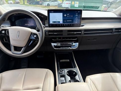 Certified 2023 Lincoln Corsair FWD image 15
