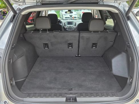 Used 2023 Chevrolet Equinox LT FWD image 13