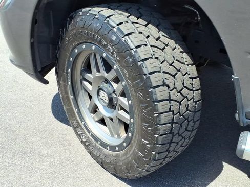Used 2015 RAM 1500 Sport w/ Convenience Group AWD/4WD image 9